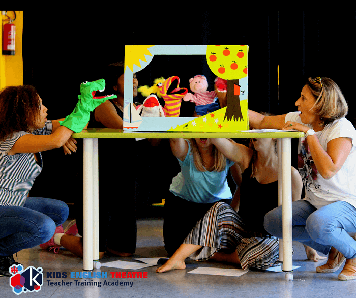 Kids English Theatre